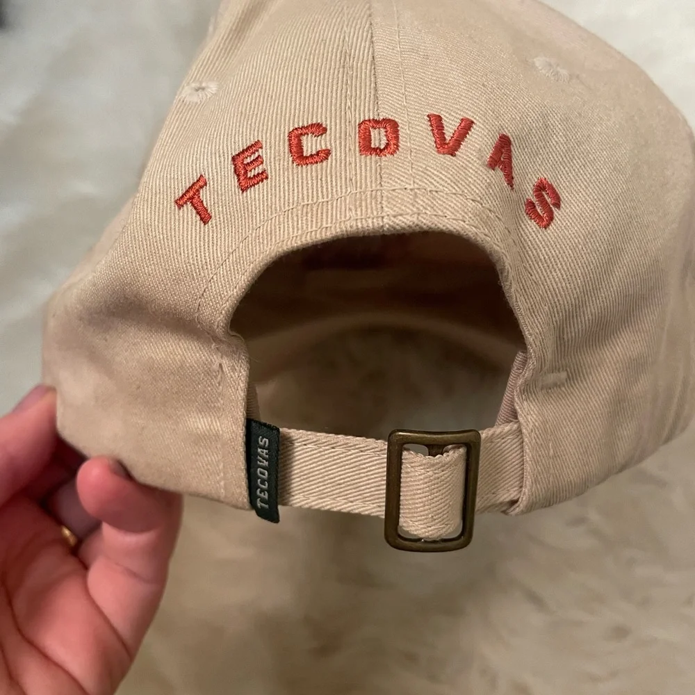 Tecovas Beige Hat with Orange Bucking Bronco Embroidery